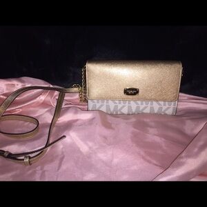 MK cross body purse